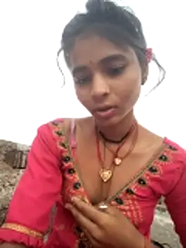 Snapshot of R_Roshni chatting on October 2025 12:47:01 AM R Roshni online show from October 2025 12:47:01 AM