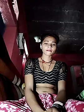 Snapshot of R_Roshni chatting on September 2025 04:52:02 AM R Roshni online show from September 2025 04:52:02 AM