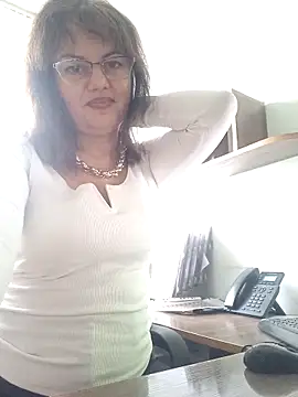 ValeriaLove43211 online show from October 2025 01:10:02 PM