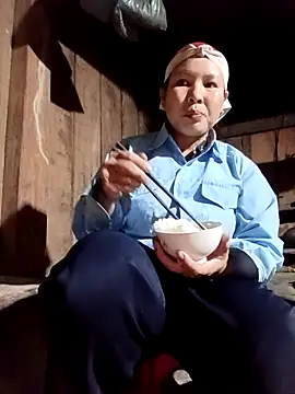 callistra online show from December 2025 02:52:01 PM