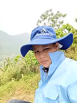 callistra online show from March 2026 03:30:02 AM