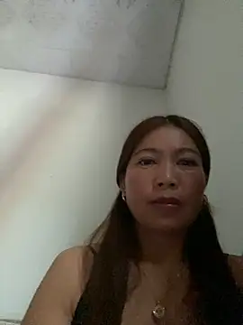 Snapshot of Milky-milk chatting on October 2025 09:21:01 AM Milky-milk online show from October 2025 09:21:01 AM