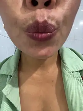 Milky-milk online show from March 2026 12:55:02 AM