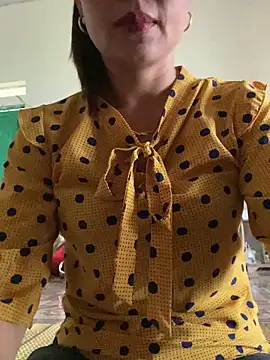 Milky-milk online show from April 2026 12:23:01 AM