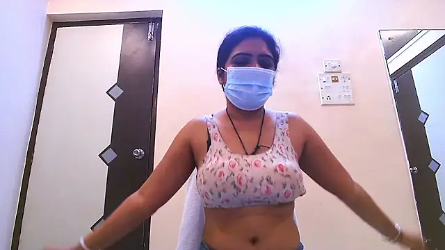 Snapshot of indianbeautystar chatting on September 2025 12:12:01 PM indianbeautystar online show from September 2025 12:12:01 PM