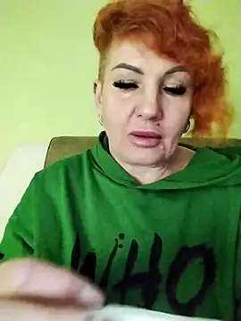 Alissa55552111 online show from April 2026 04:52:01 PM