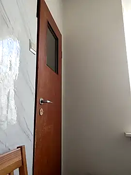 szajbusek41 online show from April 2026 10:00:01 AM