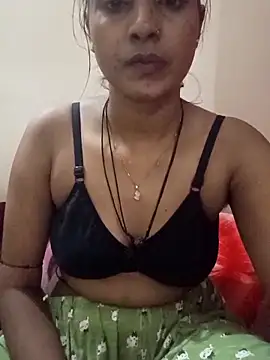 Snapshot of husan-malikaa chatting on October 2025 03:57:01 PM husan-malikaa online show from October 2025 03:57:01 PM