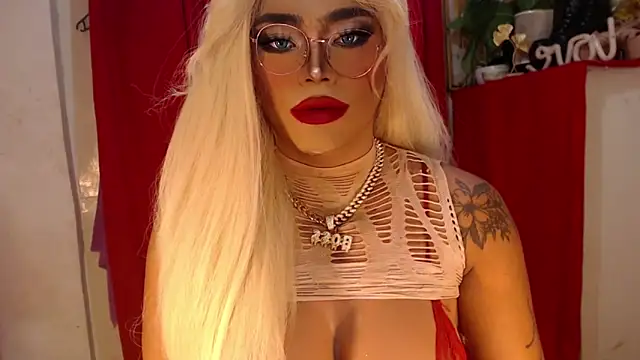Snapshot of Tasha_Goddess chatting on June 2026 06:33:01 AM Tasha Goddess online show from June 2026 06:33:01 AM