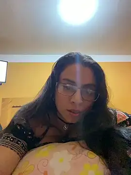 Snapshot of Rouus14 chatting on July 2026 09:04:02 PM Rouus14 online show from July 2026 09:04:02 PM