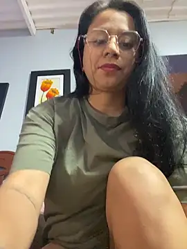 Rouus14 online show from November 2025 09:14:02 AM