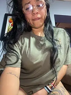 Rouus14 online show from November 2025 09:02:01 AM