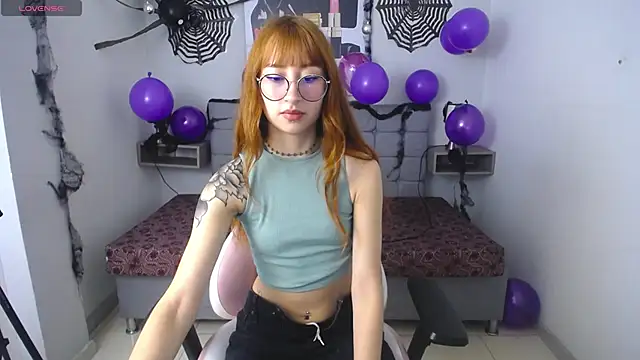 gaby angel  online show from October 2025 05:45:01 PM