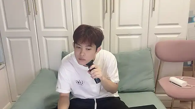 xlong00099 online show from October 2025 10:36:02 AM