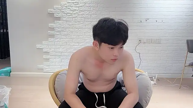 xlong00099 online show from September 2025 06:16:01 AM