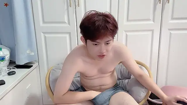 xlong00099 online show from October 2025 01:34:01 PM