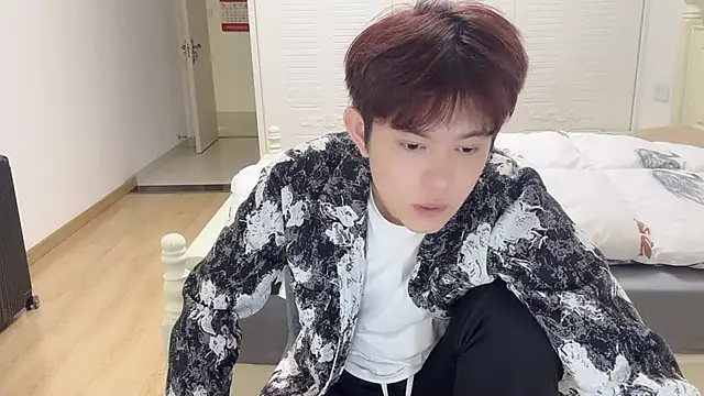 xlong00099 online show from November 2025 12:42:01 PM