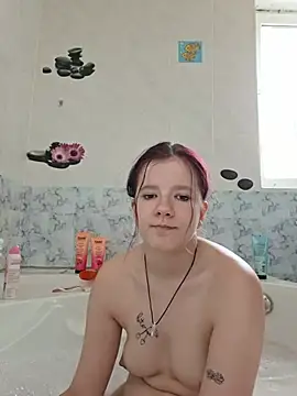 Hot SkinnyGirl online show from June 2026 01:22:01 PM