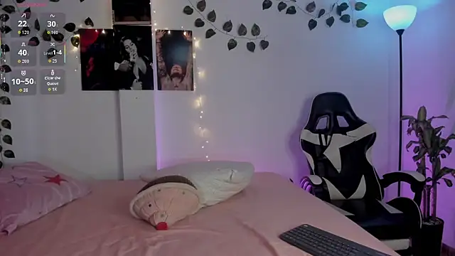 Snapshot of SophiieParkeer chatting on November 2025 07:17:02 PM SophiieParkeer online show from November 2025 07:17:02 PM