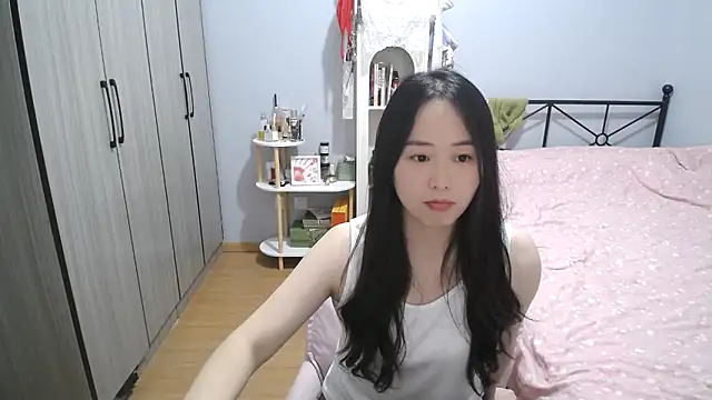 wxj1019 online show from April 2026 02:09:02 PM