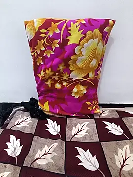 sassyishhu76 online show from November 2025 08:40:02 AM