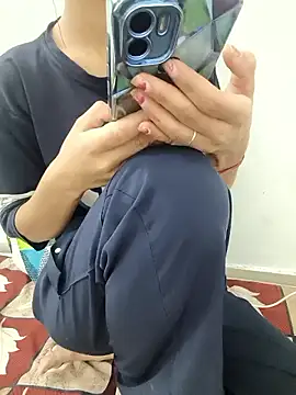 sassyishhu76 online show from February 2026 12:05:01 PM