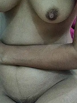 sassyishhu76 online show from December 2025 07:15:02 PM