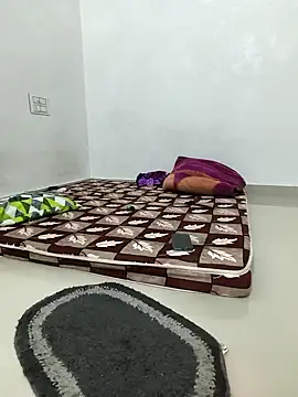 sassyishhu76 online show from February 2026 02:06:02 PM