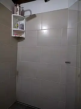 Snapshot of Suzanelee1 chatting on September 2025 12:33:02 PM Suzanelee1 online show from September 2025 12:33:02 PM