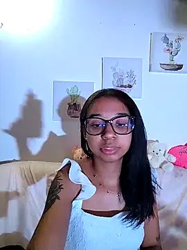 Suzanelee1 online show from September 2025 02:18:01 AM
