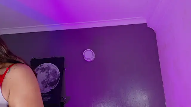 KeendraFox  online show from December 2025 10:31:02 AM