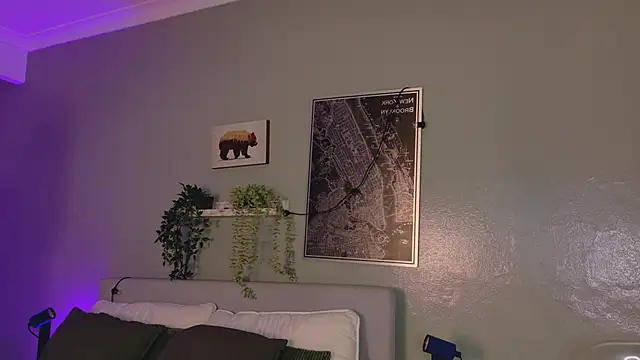 KeendraFox  online show from October 2025 10:25:01 AM