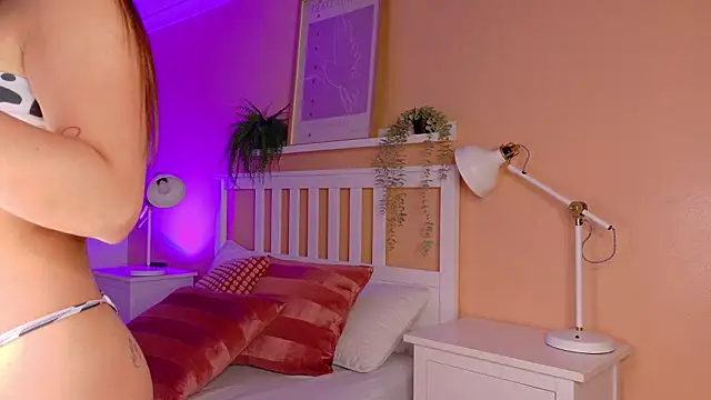 KeendraFox  online show from March 2026 06:08:02 PM