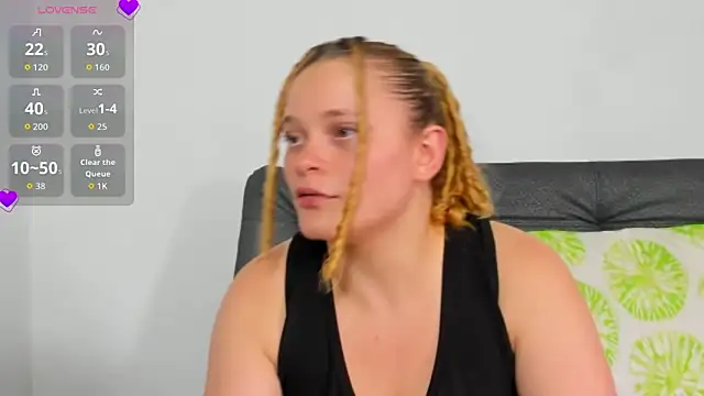 Cherrysweetyx online show from April 2026 07:31:02 PM