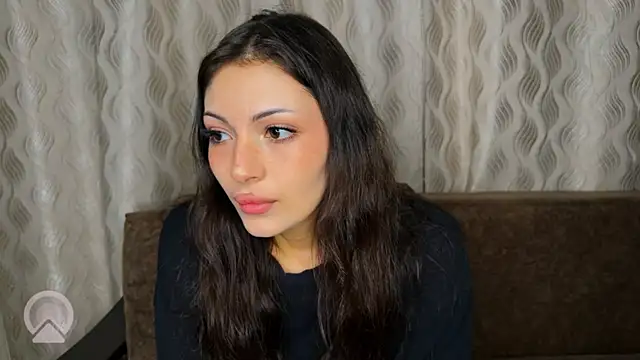 Snapshot of sweeet_strawberies chatting on September 2025 04:24:01 PM sweeet strawberies online show from September 2025 04:24:01 PM