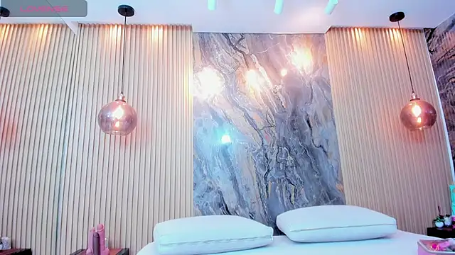 grace daviss online show from October 2025 10:50:02 AM