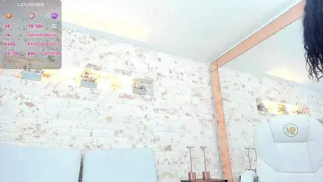 grace daviss online show from December 2025 10:58:02 AM