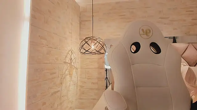 grace daviss online show from March 2026 10:47:01 AM