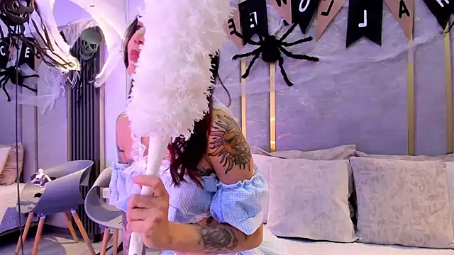 Vero Jenkins online show from October 2025 02:25:02 PM