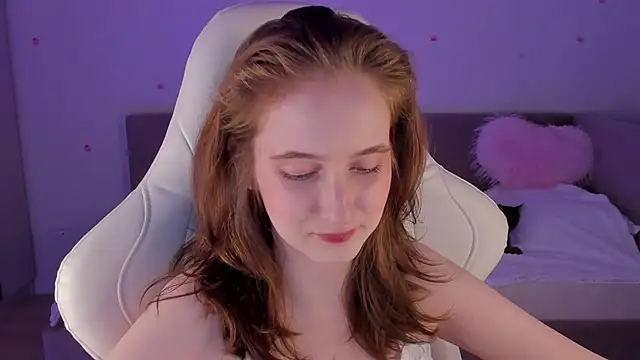 CrystalSoul  online show from October 2025 09:58:02 PM