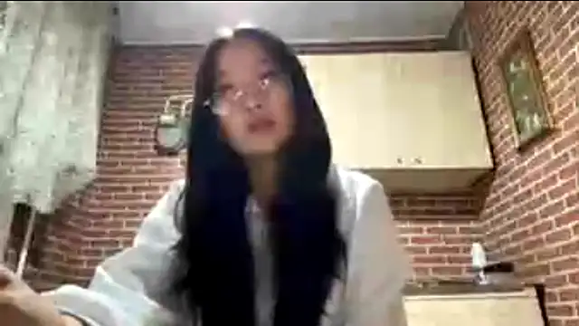 Snapshot of EmmaLeexth chatting on September 2025 03:08:02 PM EmmaLeexth online show from September 2025 03:08:02 PM