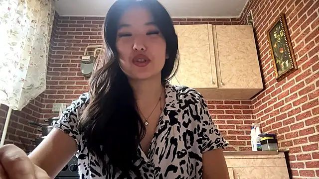 EmmaLeexth online show from March 2026 10:09:01 AM