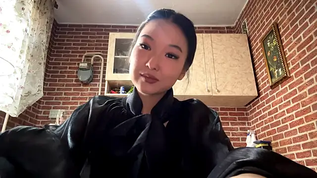 EmmaLeexth online show from March 2026 11:33:02 AM