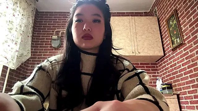 EmmaLeexth online show from March 2026 10:07:02 AM