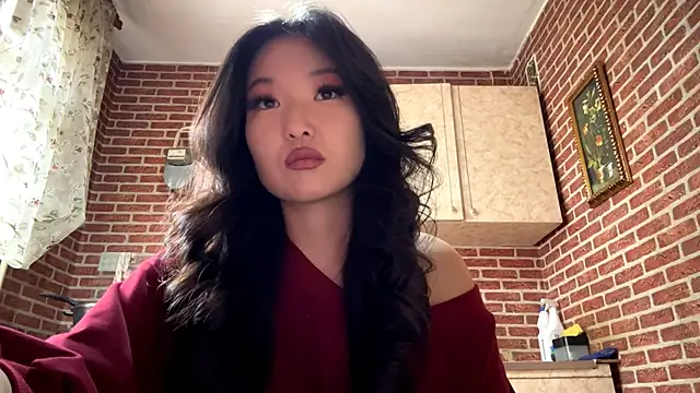 EmmaLeexth online show from March 2026 10:06:01 AM