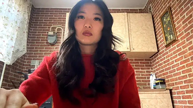 EmmaLeexth online show from March 2026 11:14:02 AM