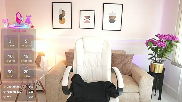 BillieBrownn online show from October 2025 07:10:01 PM