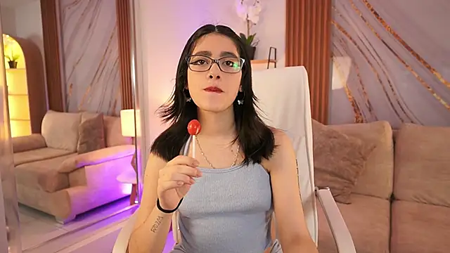 BillieBrownn online show from April 2026 07:10:02 PM