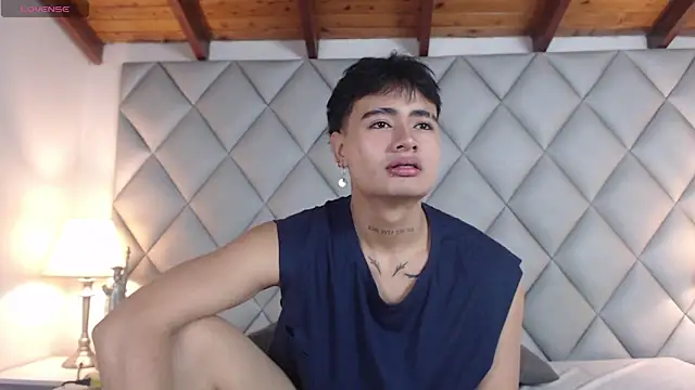 Clement Reyes online show from October 2025 01:25:01 PM