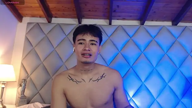 Snapshot of Clement_Reyes chatting on November 2025 01:15:01 PM Clement Reyes online show from November 2025 01:15:01 PM